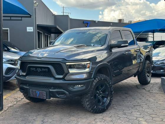 RAM 1500 5.7 V8 GASOLINA REBEL CD 4X4 AUTOMÁTICO RAM 1500 5.7 V8 GASOLINA REBEL CD 4X4 AUTOMÁTICO